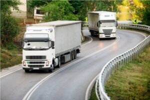 Tổng hợp các kinh nghiệm lái xe tải mà tài xế mới chưa biết