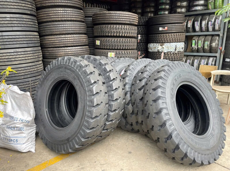Kinh nghiệm chọn mua lốp xe đầu kéo, container đi Bắc - Nam