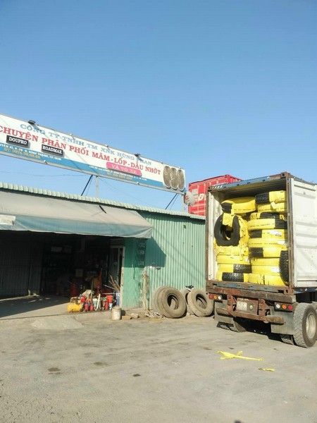 Lốp xe Hùng Phan - Đơn vị chuyên nhập khẩu lốp xe chất lượng.