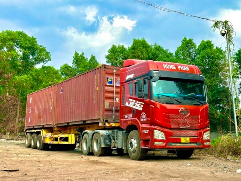 Tác hại nguy hiểm khi chở hàng quá tải trọng xe