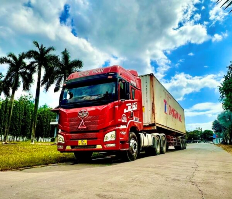 Lốp Xe Hùng Phan - đơn vị chuyên cung cấp lốp xe nhập khẩu
