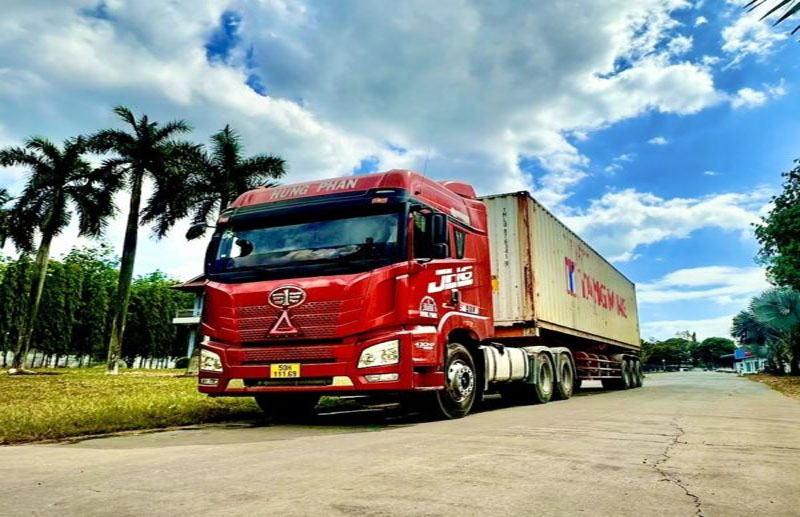 Cực kỳ nguy hiểm nếu đổ lộn xăng vào dầu hoặc dầu vào xăng
